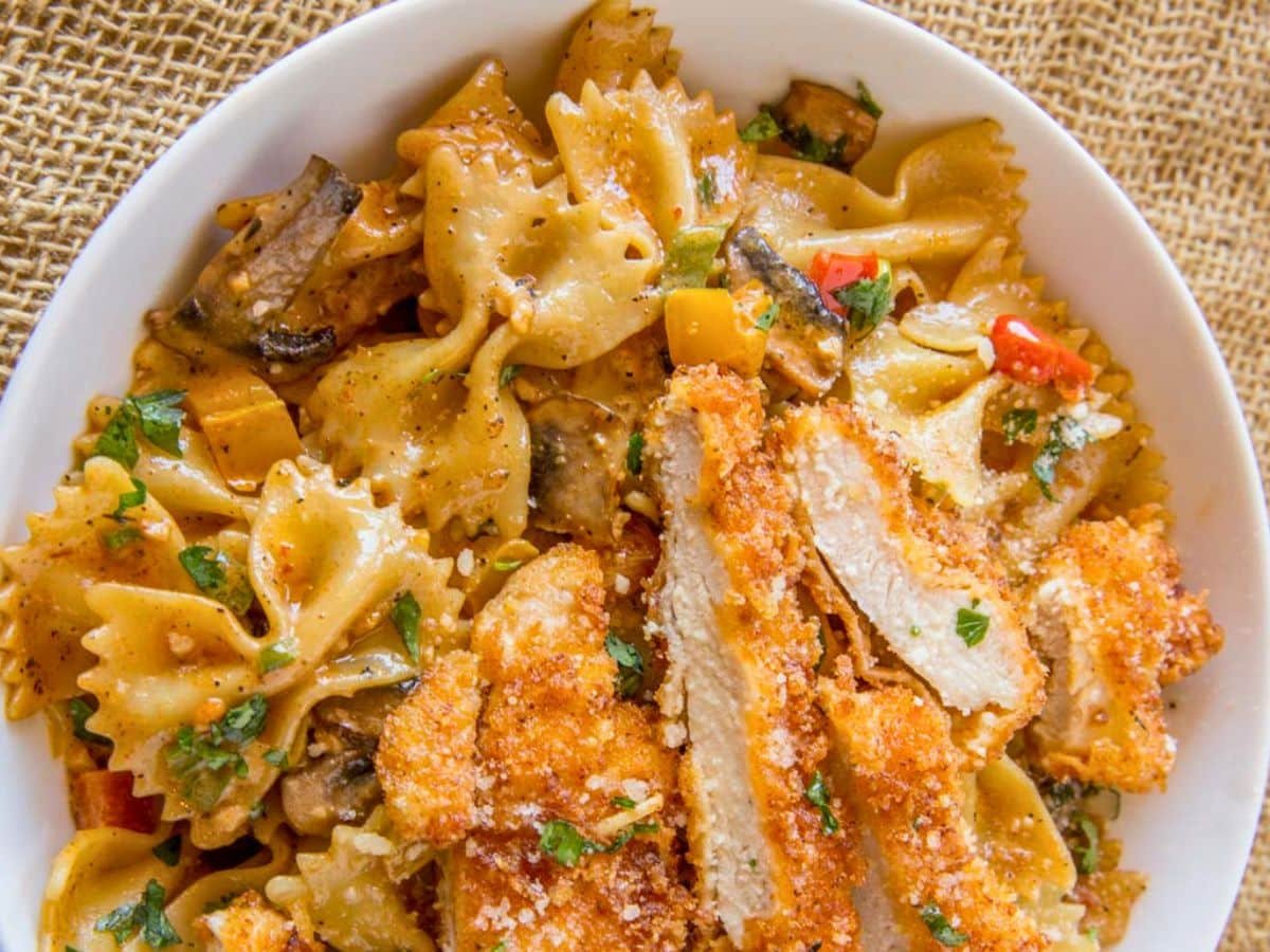 🍝 Copycat Cheesecake Factory Cajun Chicken Pasta