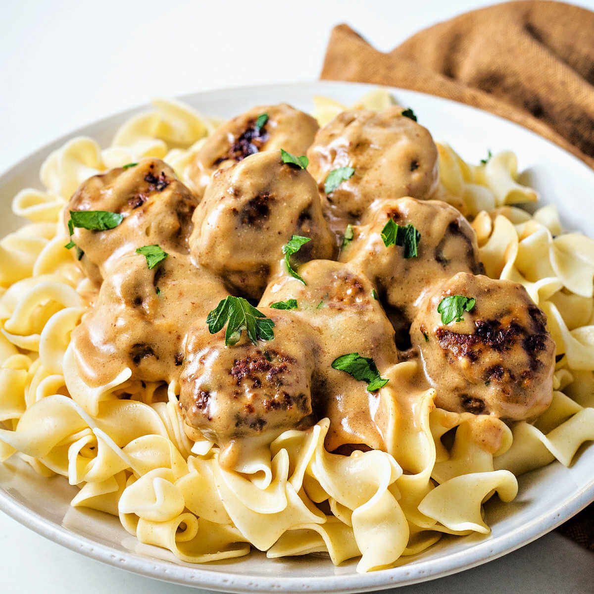 Slow Cooker Swedish Meatballs