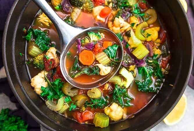 🌿 The Slimming Soup You’ll Want Between Thanksgiving and Christmas (Comforting, Cleansing & So Satisfying!)